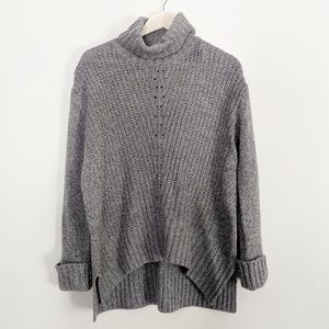 Cupio Grey Turtleneck Sweater Size Small